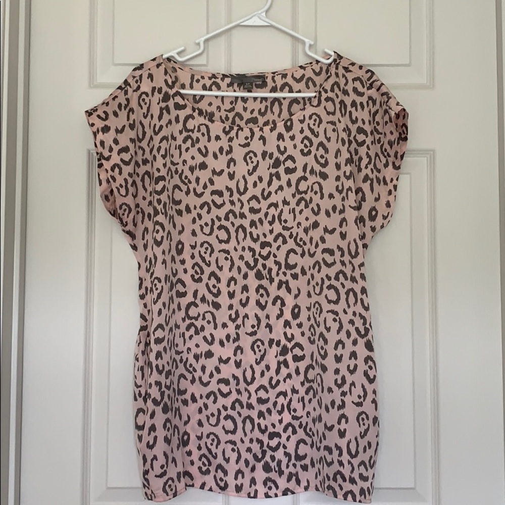 Love 21 Pale Pink Leopard Tunic